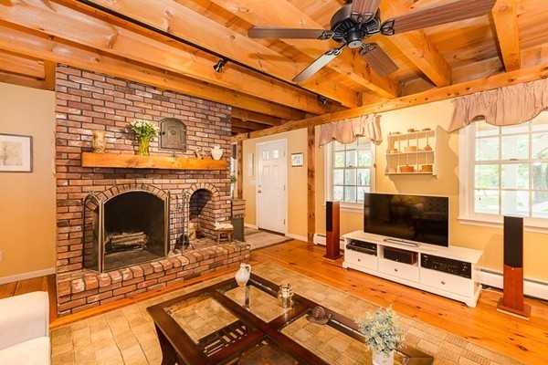 4 Skunk Road Merrimac, MA 01860 - Photo 11 of 26