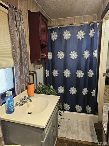 $88,900 | 406 North Anderson Avenue, Gideon, MO 63848