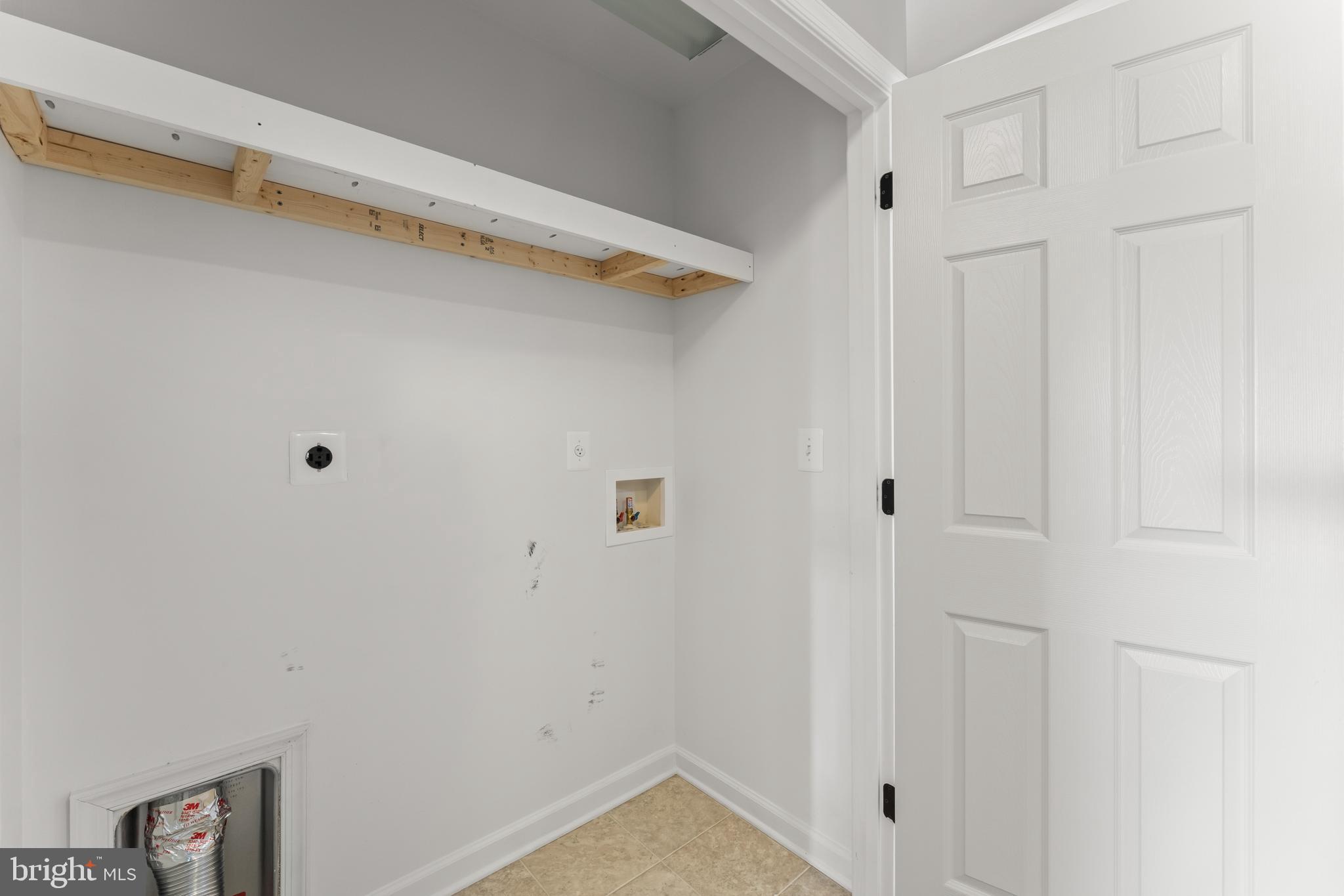 18315 Congressional Circle Ruther Glen, VA 22546 - Photo 27 of 37 a view of small space