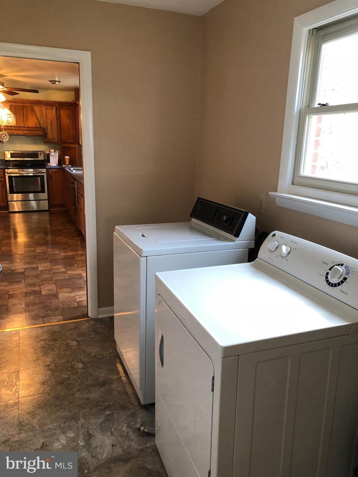 10628 Old Frederick Road Thurmont, MD 21788 - Photo 21 of 45 Laundry room off kitchen.