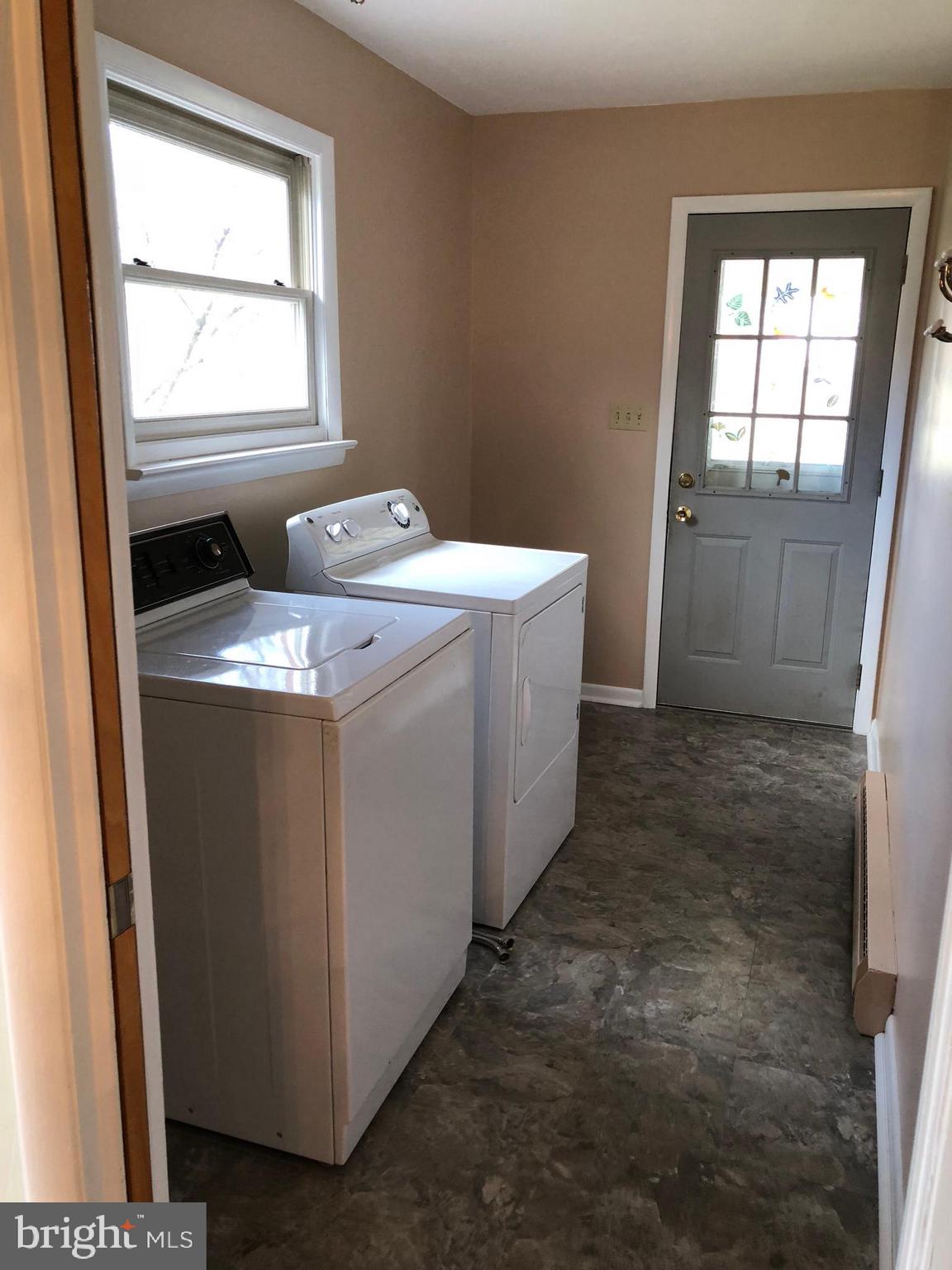 10628 Old Frederick Road Thurmont, MD 21788 - Photo 22 of 45 Laundry and mudroom off carport.