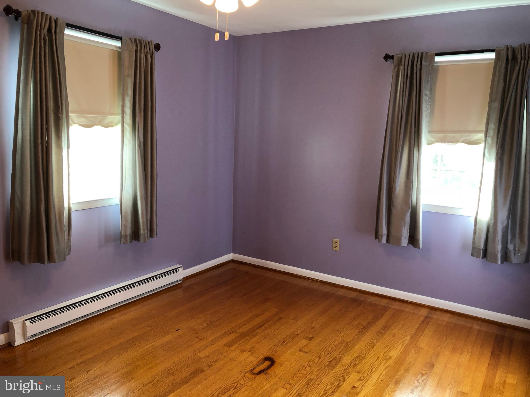 10628 Old Frederick Road Thurmont, MD 21788 - Photo 27 of 45 Third bedroom