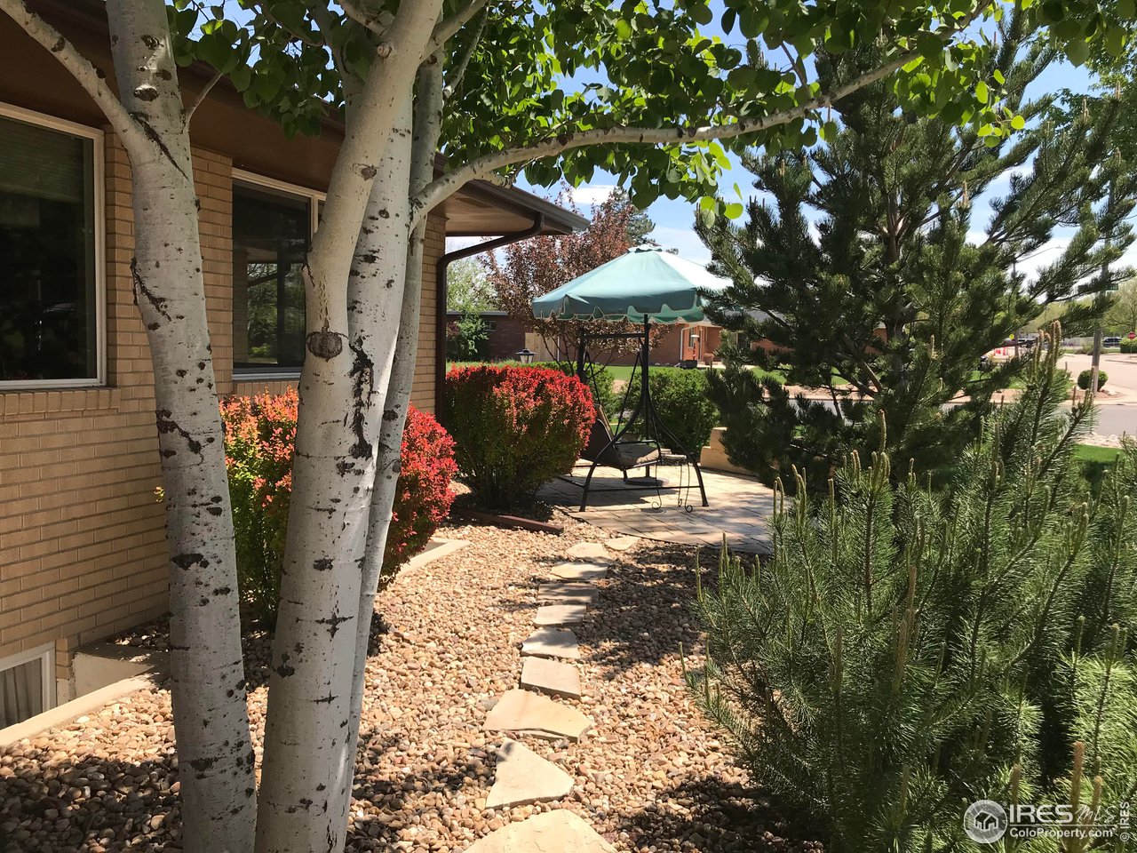 2127 14th Street Road Greeley, CO 80631 - Photo 5 of 36 Walkway to back yard