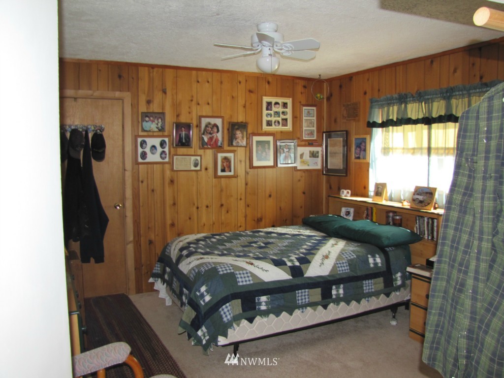 684 Oxenford Road Port Angeles, WA 98363 - Photo 11 of 15 Gallery Image 11