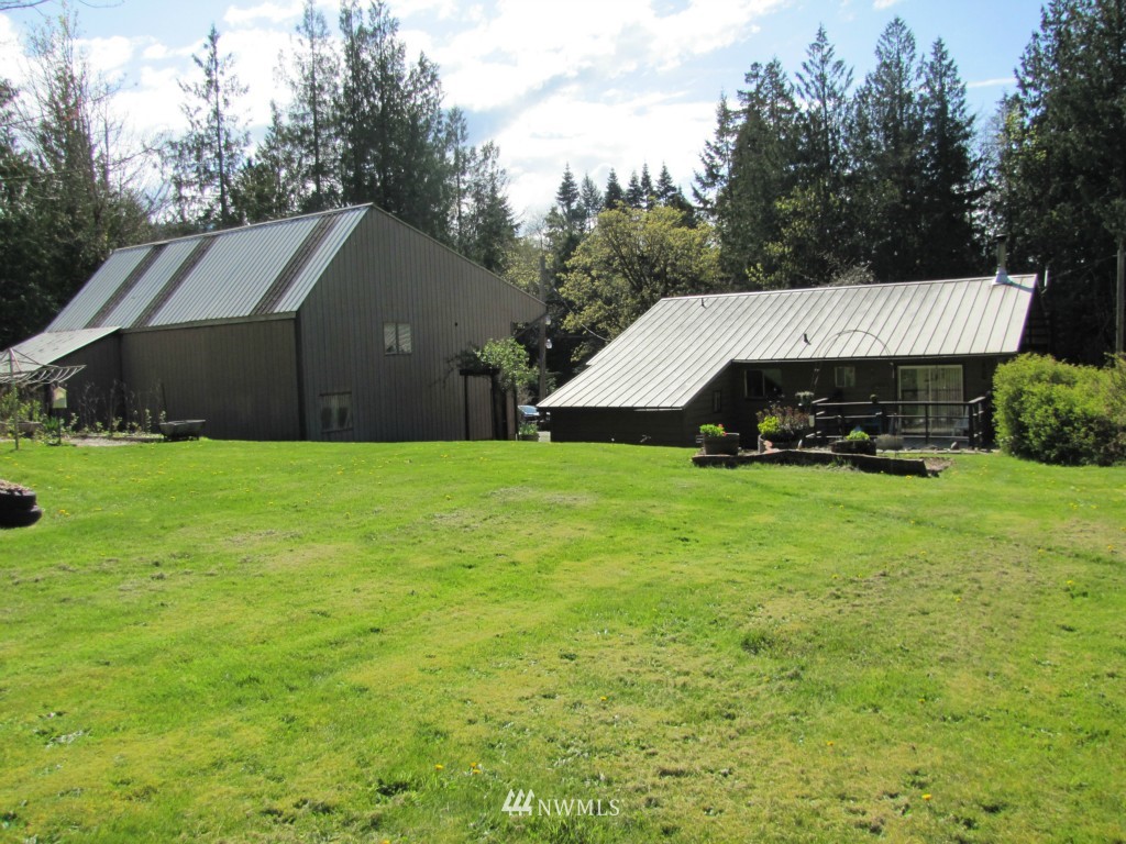 684 Oxenford Road Port Angeles, WA 98363 - Photo 3 of 15 Gallery Image 3