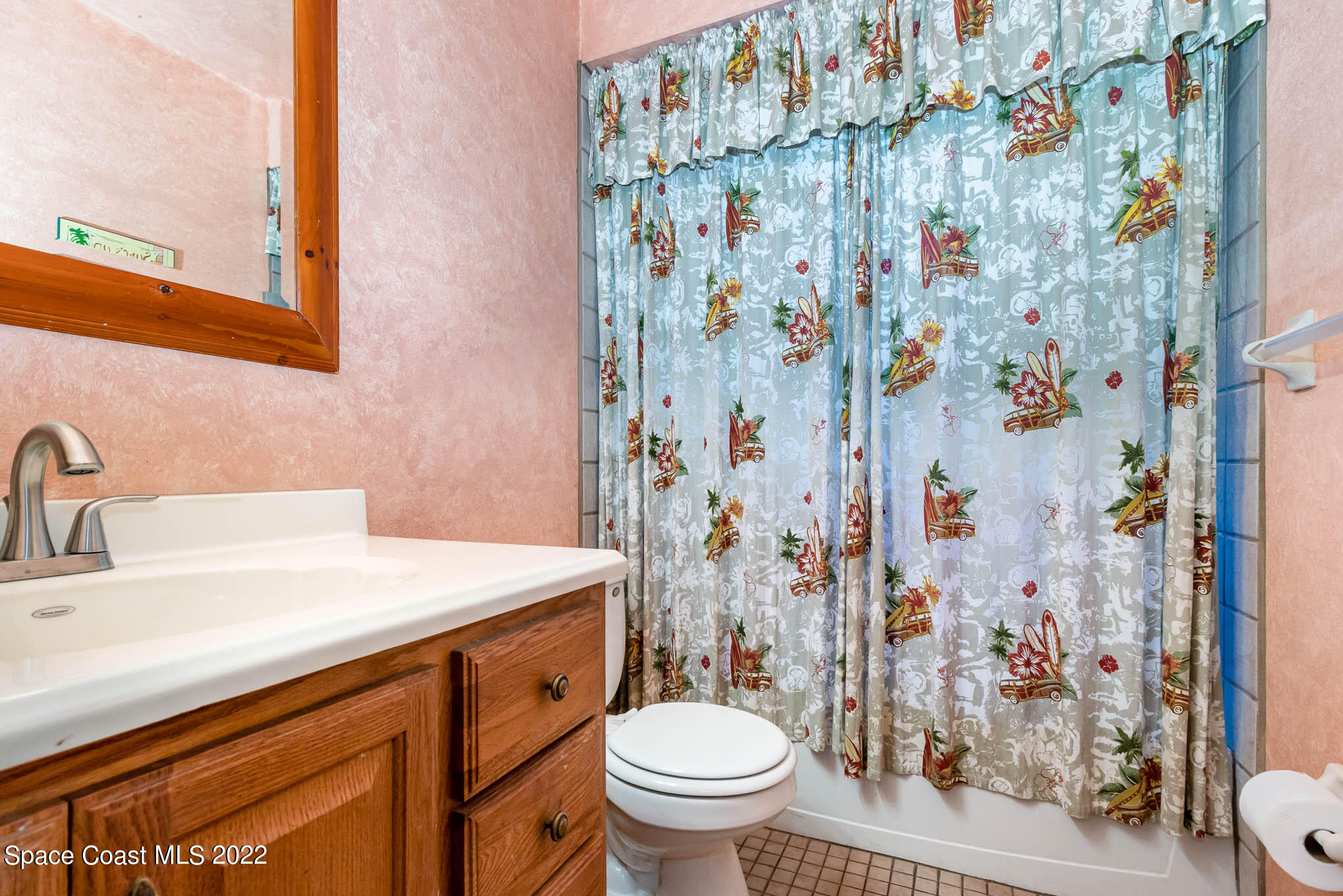 2539 Fulton Court Melbourne, FL 32935 - Photo 15 of 19 a bathroom with a sink and toilet