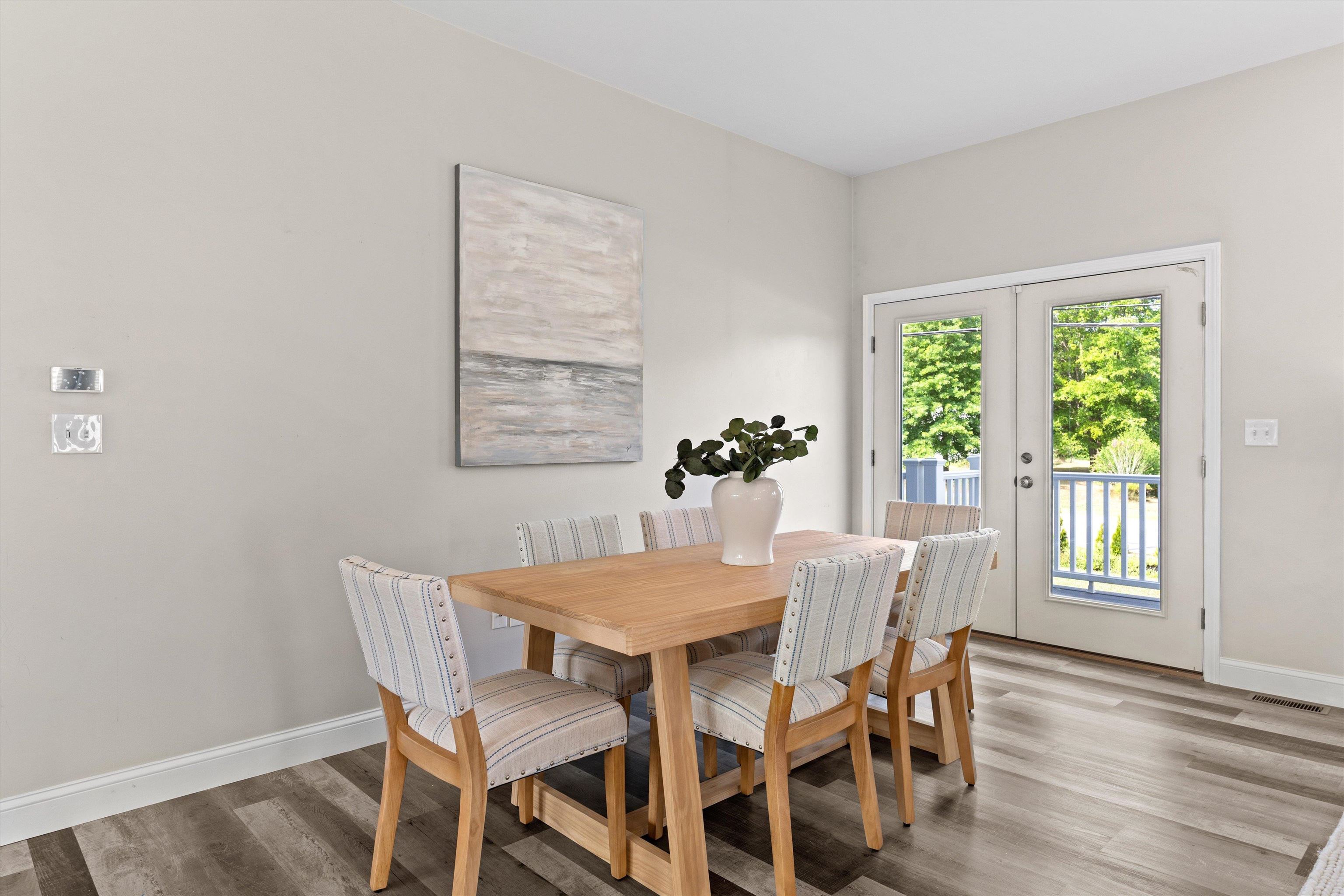 786 South Mammoth Road Manchester, NH 03109 - Photo 11 of 39 Gallery Image 11