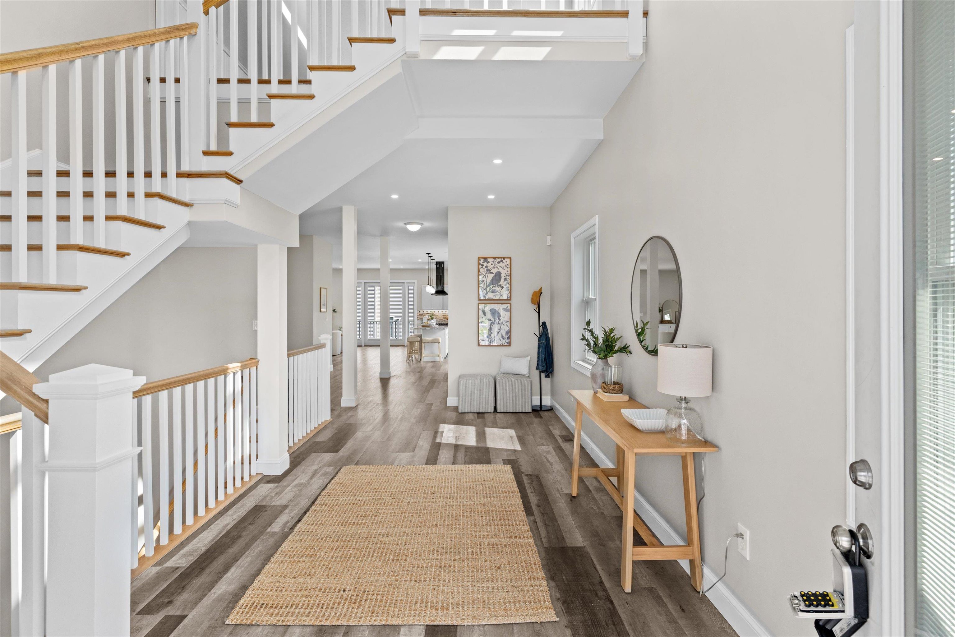 786 South Mammoth Road Manchester, NH 03109 - Photo 2 of 39 Gallery Image 2