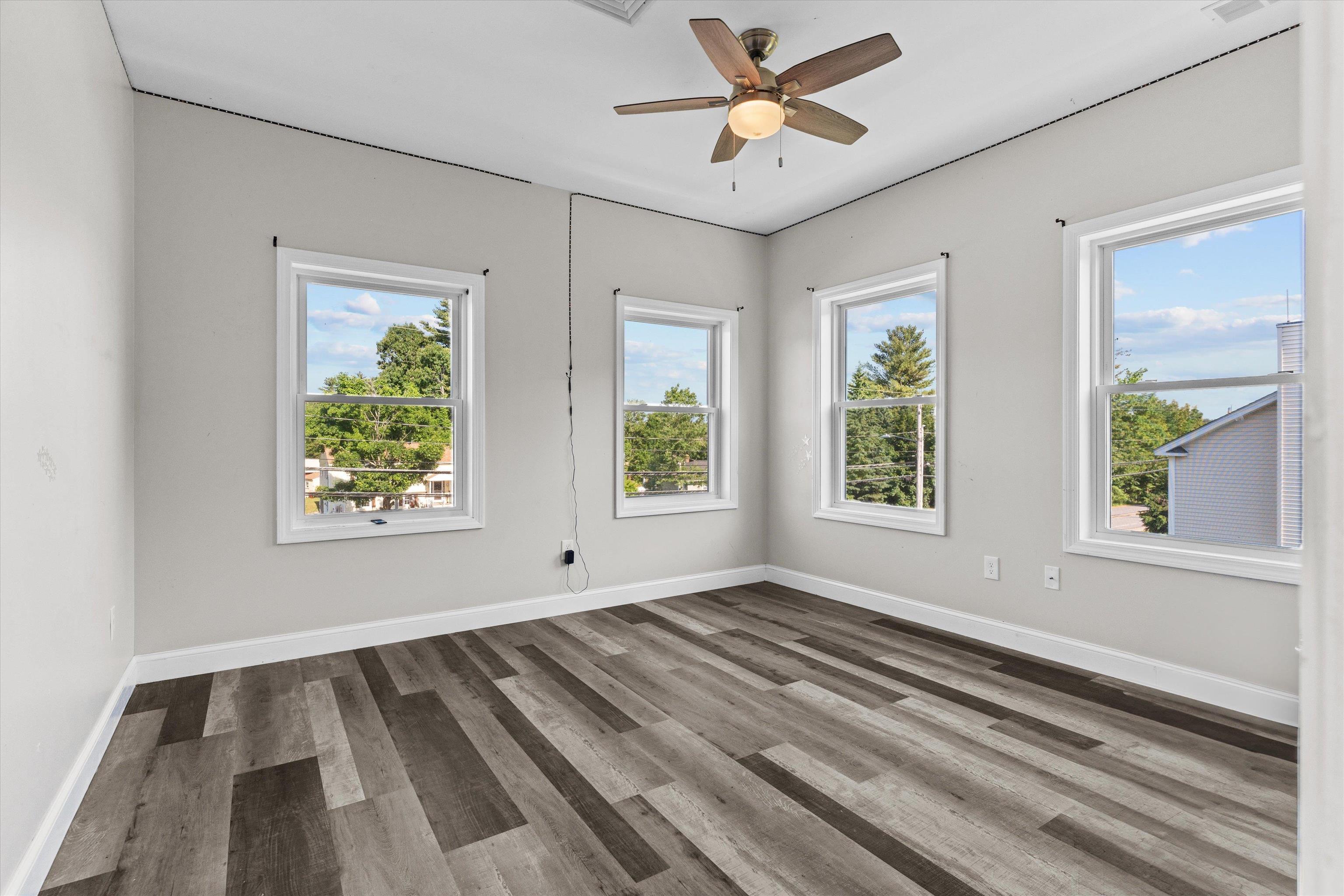 786 South Mammoth Road Manchester, NH 03109 - Photo 22 of 39 Gallery Image 22