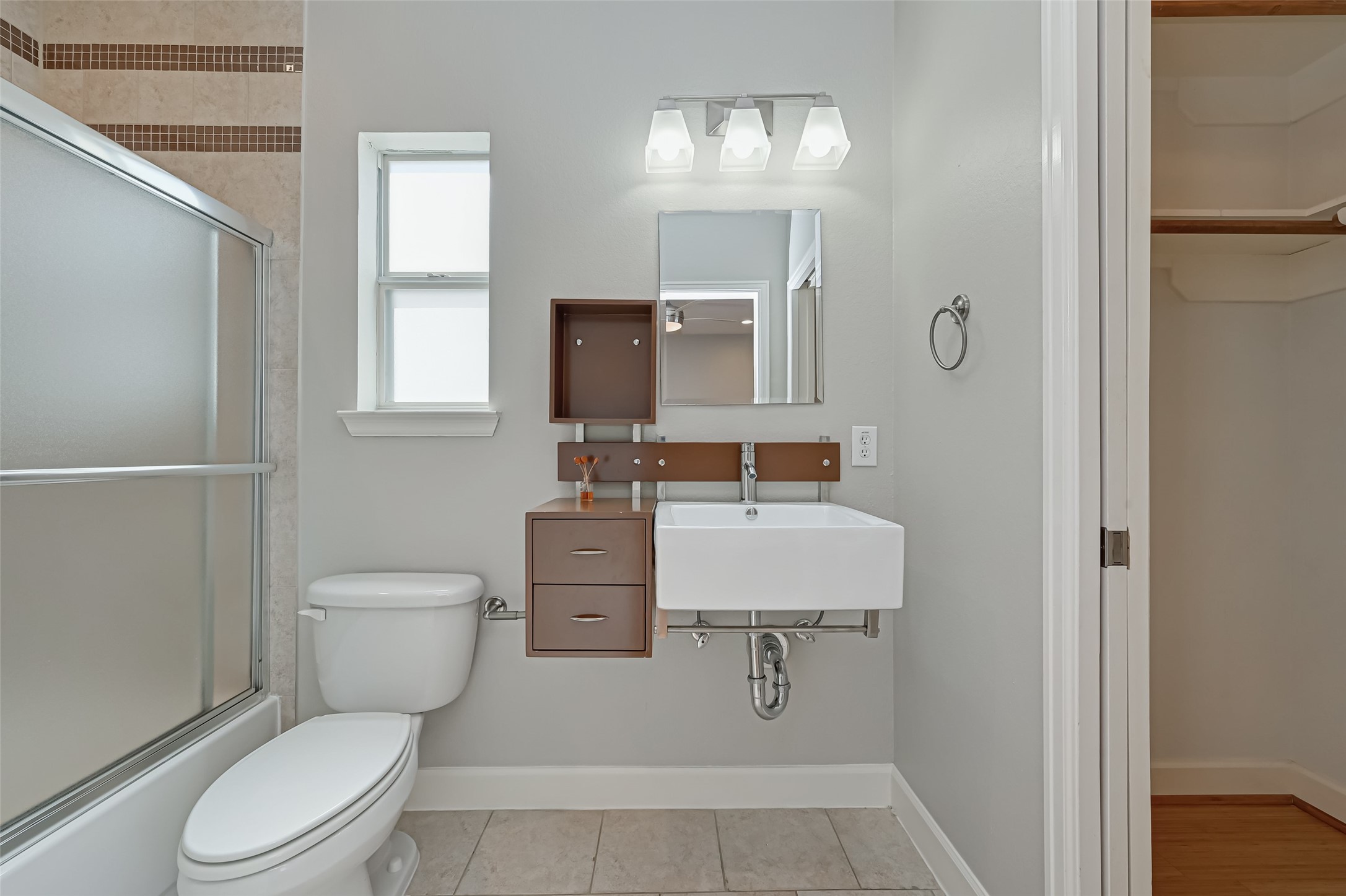 2748 Clay Street Houston, TX 77003 - Photo 5 of 8