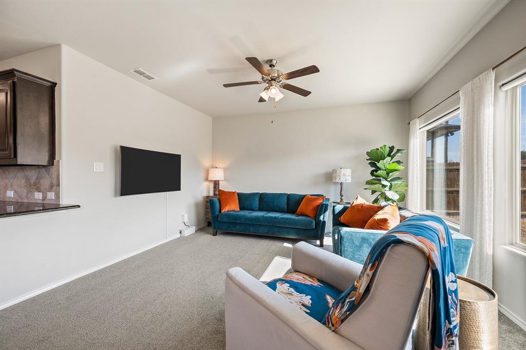 3984 Kennedy Ranch Road Fort Worth, TX 76262 - Photo 11 of 34