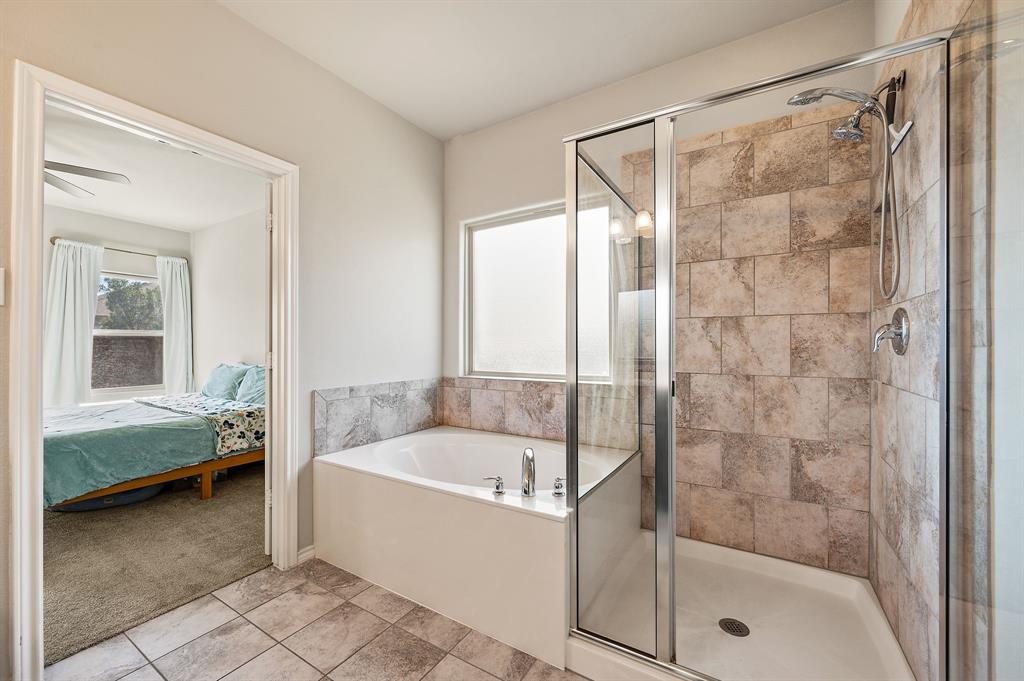 3984 Kennedy Ranch Road Fort Worth, TX 76262 - Photo 21 of 34