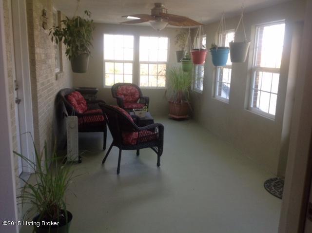450 West Beechgrove Road Lebanon Junction, KY 40150 - Photo 25 of 33 IMG_0390.JPG