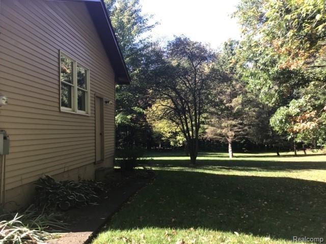 17774 Gregory Road Gregory, MI 48137 - Photo 5 of 66