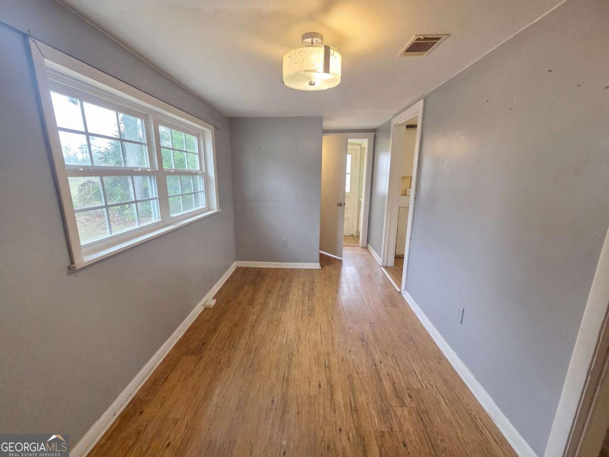 188 Holmesville Road Baxley, GA 31513 - Photo 6 of 20