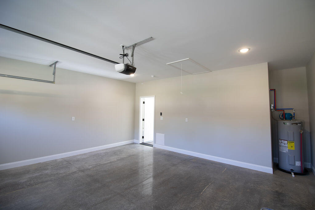 517 Villa Lane Greeneville, TN 37745 - Photo 28 of 38 IMG_2171