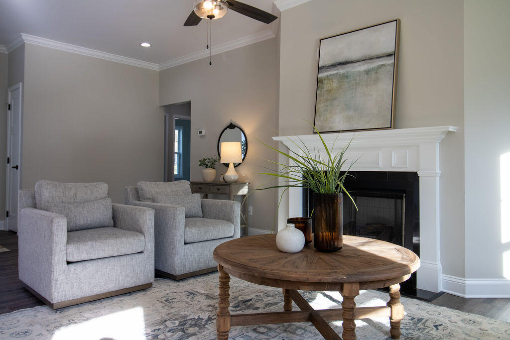 517 Villa Lane Greeneville, TN 37745 - Photo 8 of 38 517VillaLn-23