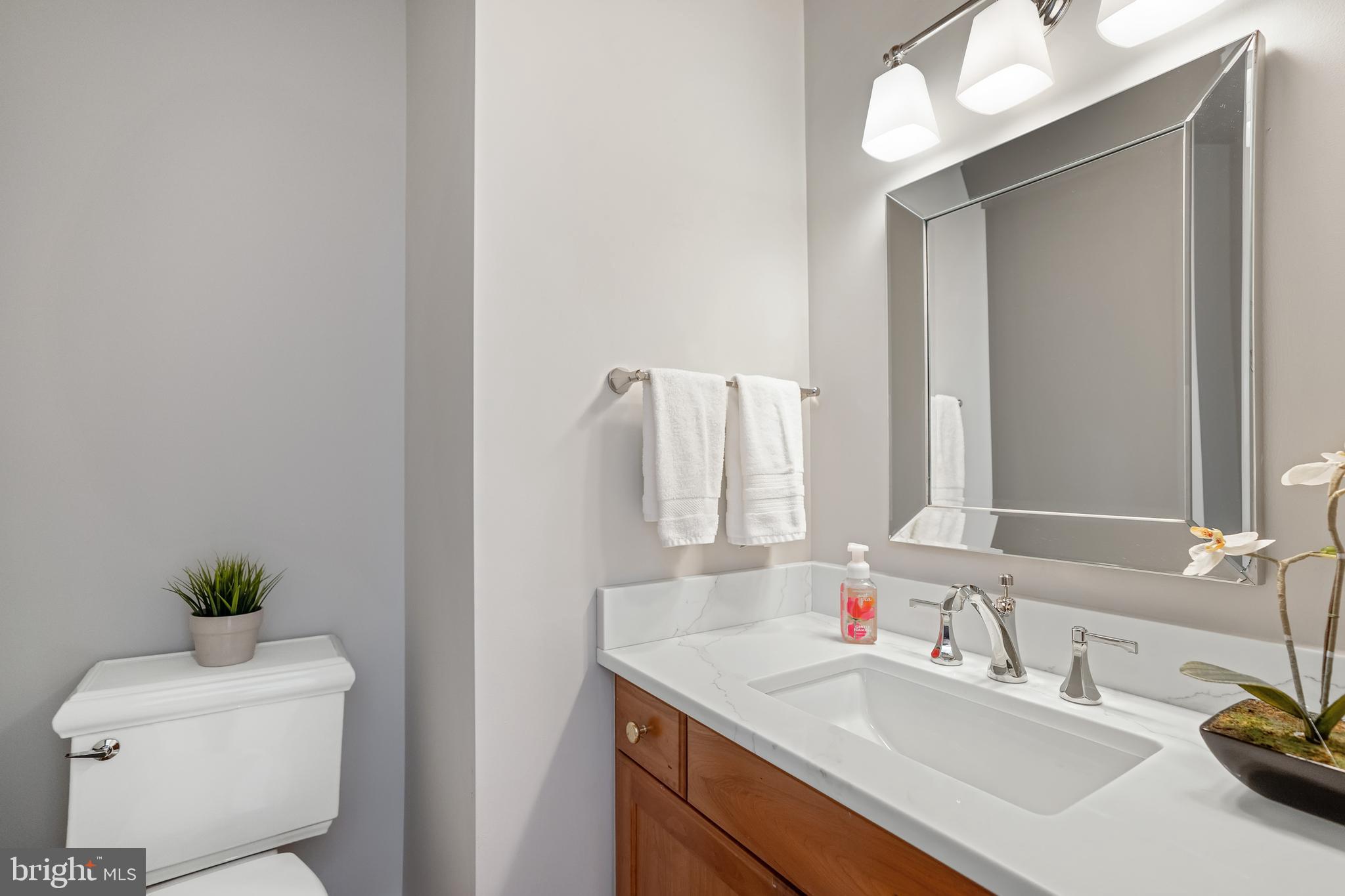 3431 Hidden River View Road Annapolis, MD 21403 - Photo 15 of 43 Updated Powder Room