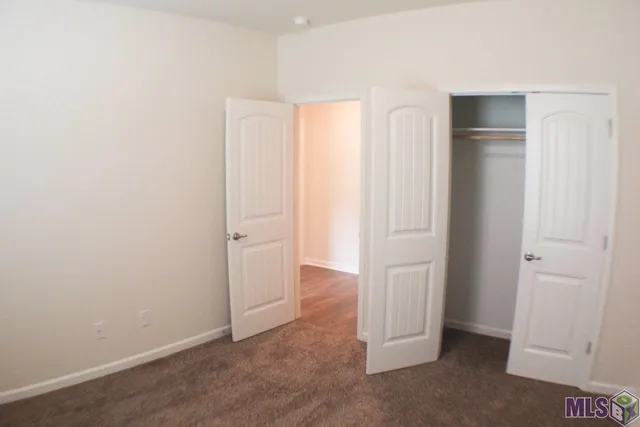 $2,300 | 17609 Eagles Perch Drive, Prairieville, LA 70769