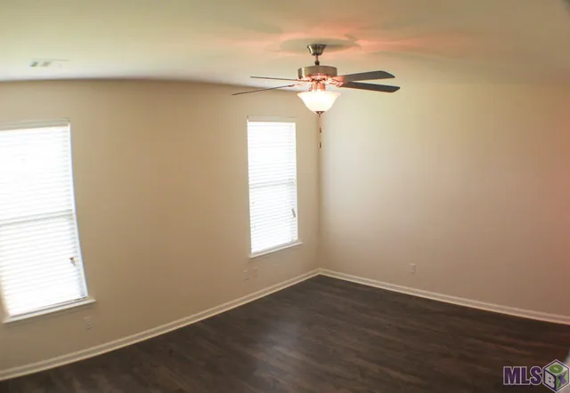 $2,300 | 17609 Eagles Perch Drive, Prairieville, LA 70769