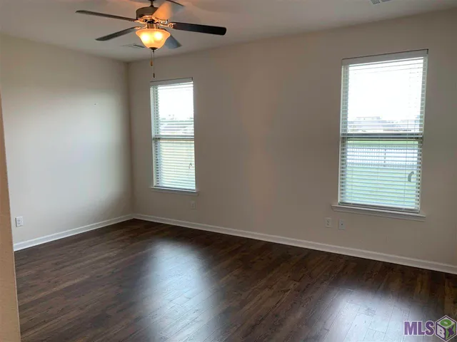 $2,300 | 17609 Eagles Perch Drive, Prairieville, LA 70769