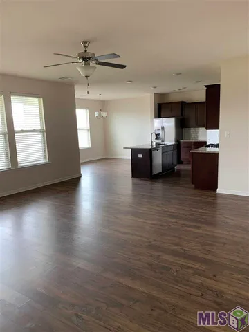 $2,300 | 17609 Eagles Perch Drive, Prairieville, LA 70769