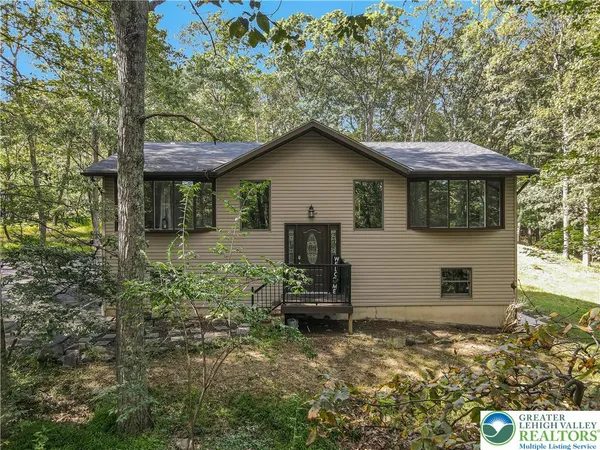 $2,800 | 115 White Oak Court, Tannersville, PA 18372
