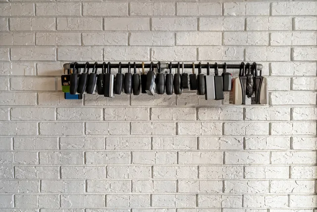 $1,400 | 5310 North Chester Avenue, Unit 200, Chicago, IL 60656