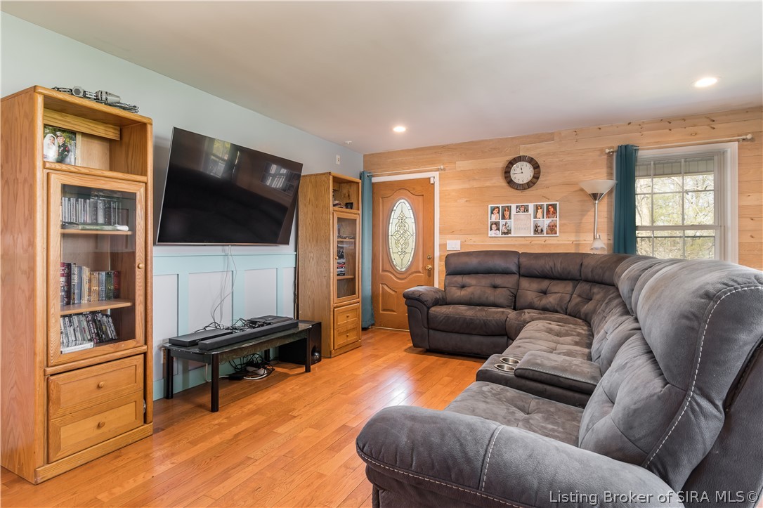 1389 Shiloh Road Southeast Corydon, IN 47112 - Photo 23 of 61