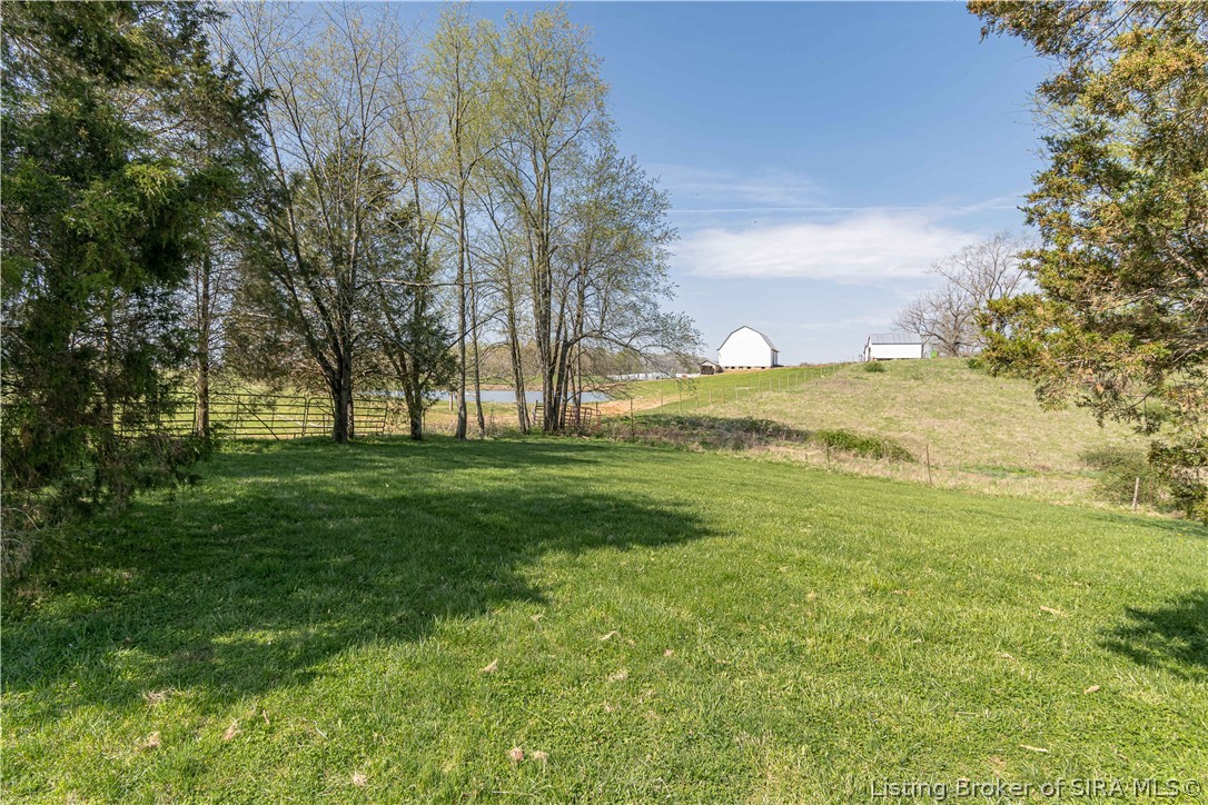 1389 Shiloh Road Southeast Corydon, IN 47112 - Photo 9 of 61