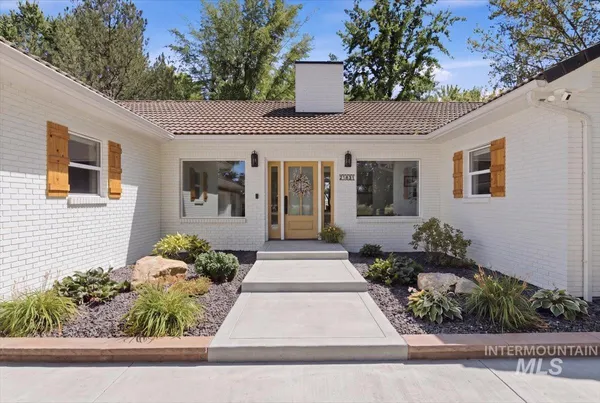 $1,749,990 | 21420 Lakehaven Lane, Star, ID 83669