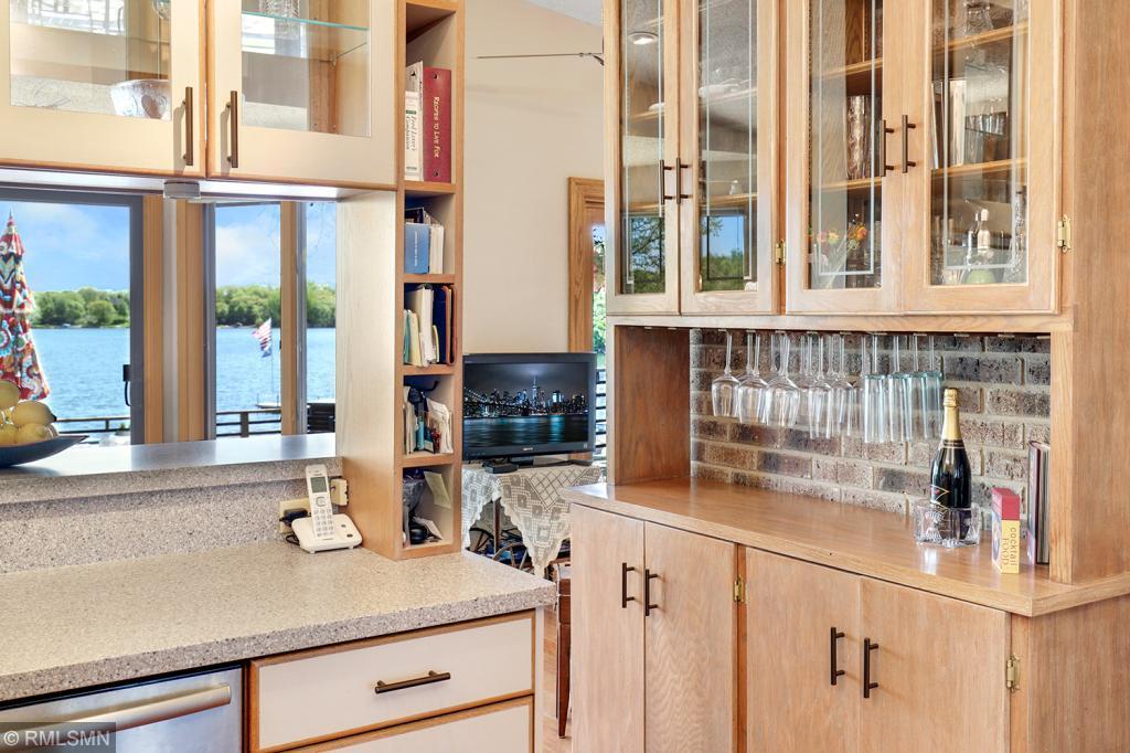 9286 Bavaria Beach Road Chaska, MN 55318 - Photo 18 of 59 Gallery Image 18