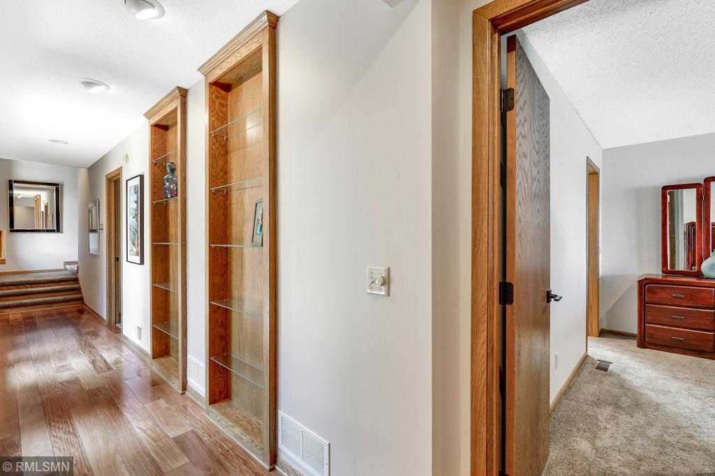 9286 Bavaria Beach Road Chaska, MN 55318 - Photo 26 of 59 Gallery Image 26