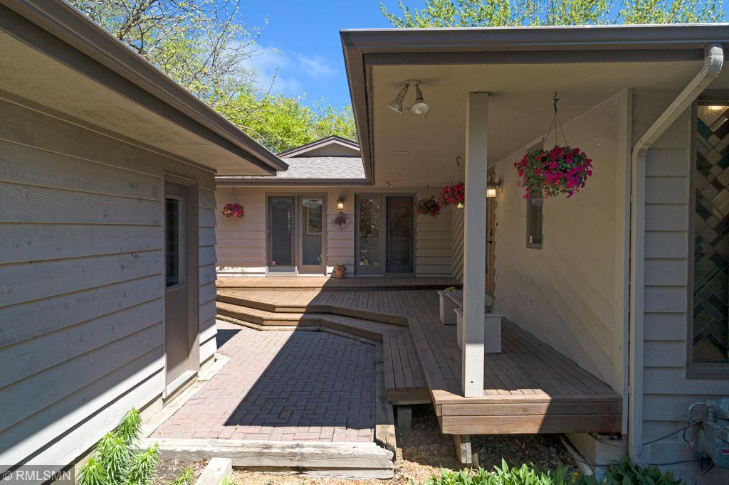 9286 Bavaria Beach Road Chaska, MN 55318 - Photo 55 of 59 Gallery Image 55