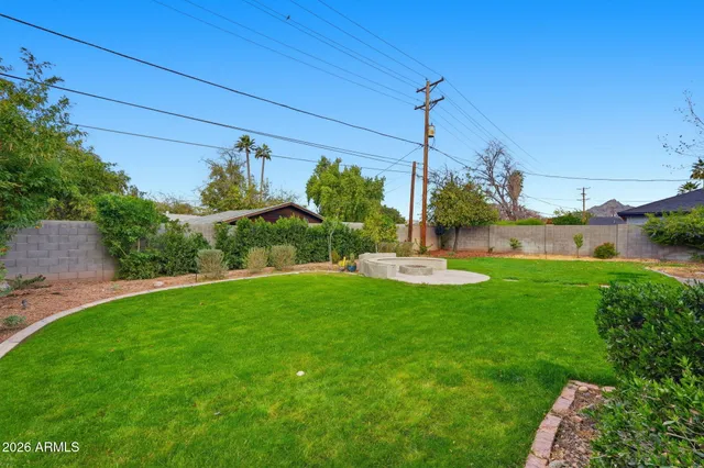 $3,595 | 4702 North 30th Place, Phoenix, AZ 85016