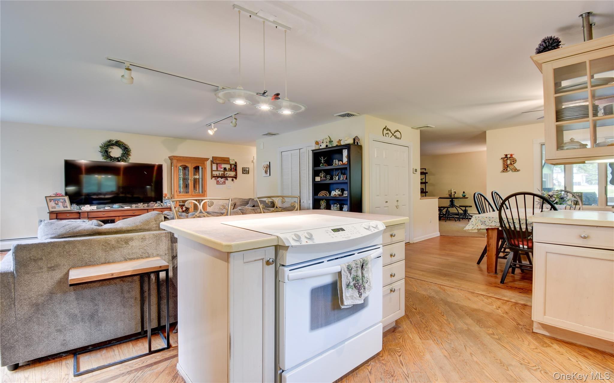 181 Stony Ford Road Middletown, NY 10941 - Photo 17 of 38