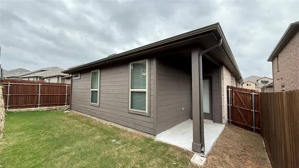 $2,250 | 3112 Yellow Pne Drive, Melissa, TX 75454