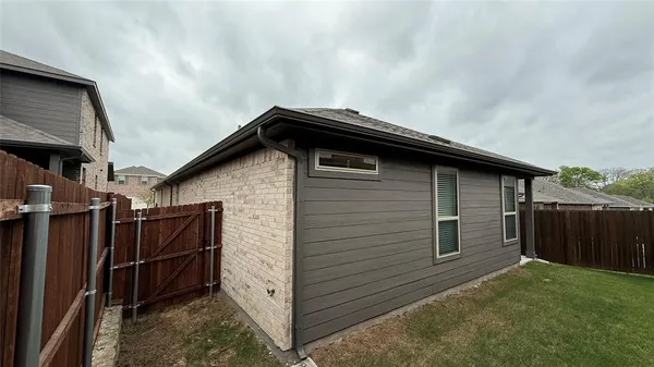 $2,250 | 3112 Yellow Pne Drive, Melissa, TX 75454