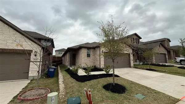 $2,250 | 3112 Yellow Pne Drive, Melissa, TX 75454