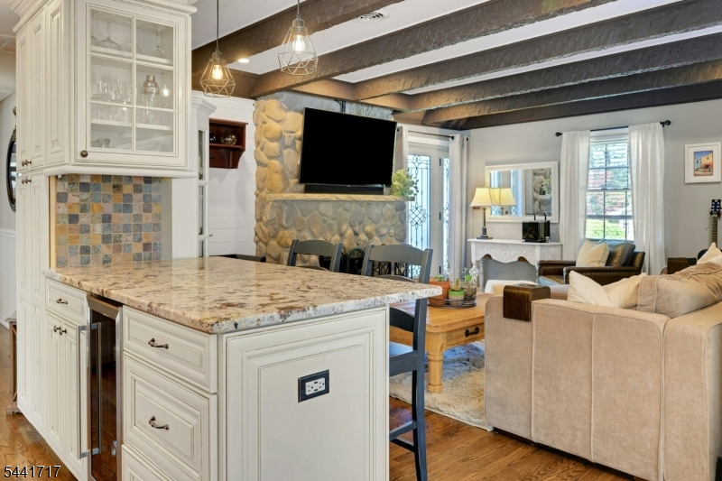 215 Mountainview Road Warren, NJ 07059 - Photo 12 of 37