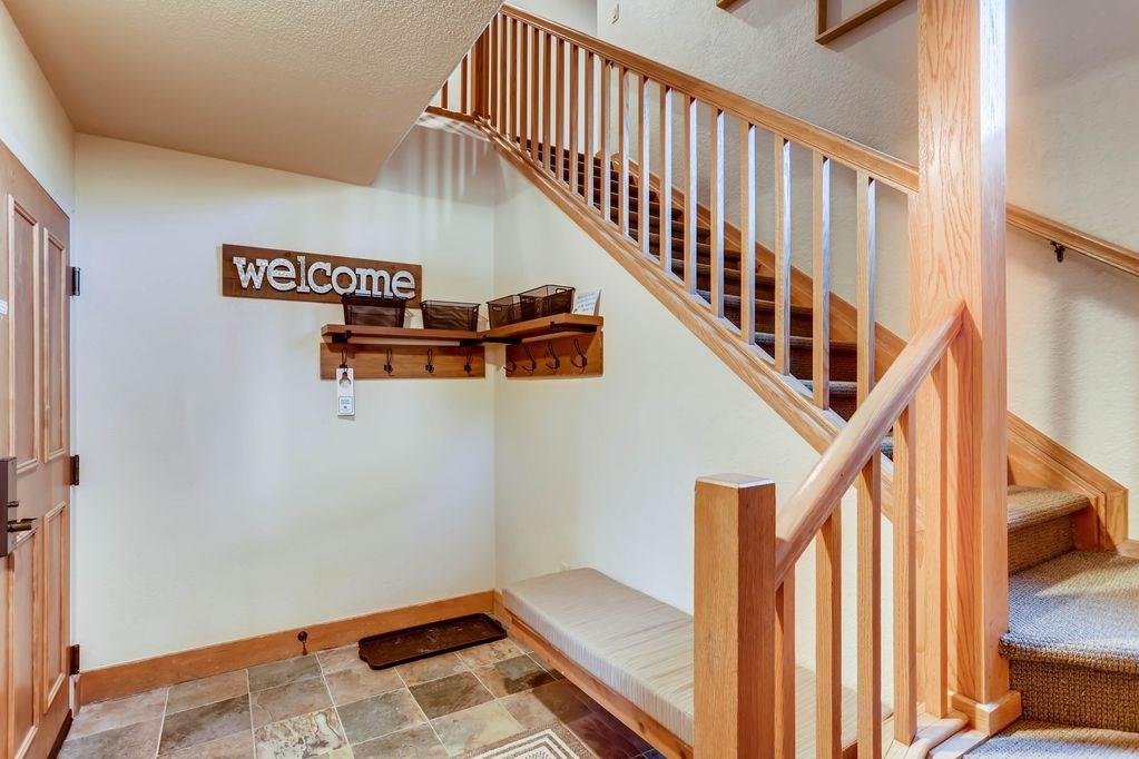 161 Hawk Circle, Unit 2336 Keystone, CO 80435 - Photo 3 of 29 a view of entryway