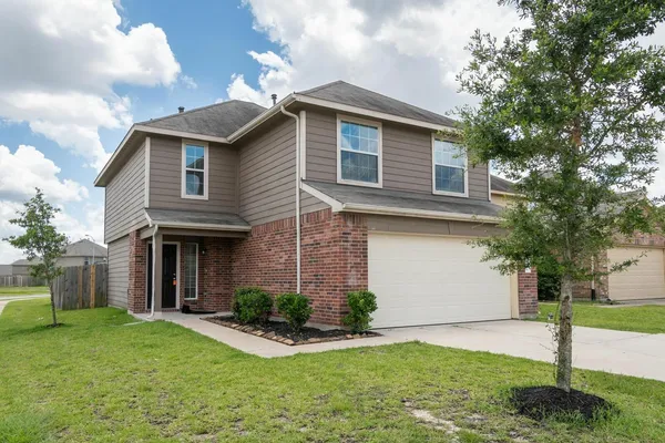 $2,085 | 19003 Dove Glen Drive, Katy, TX 77449
