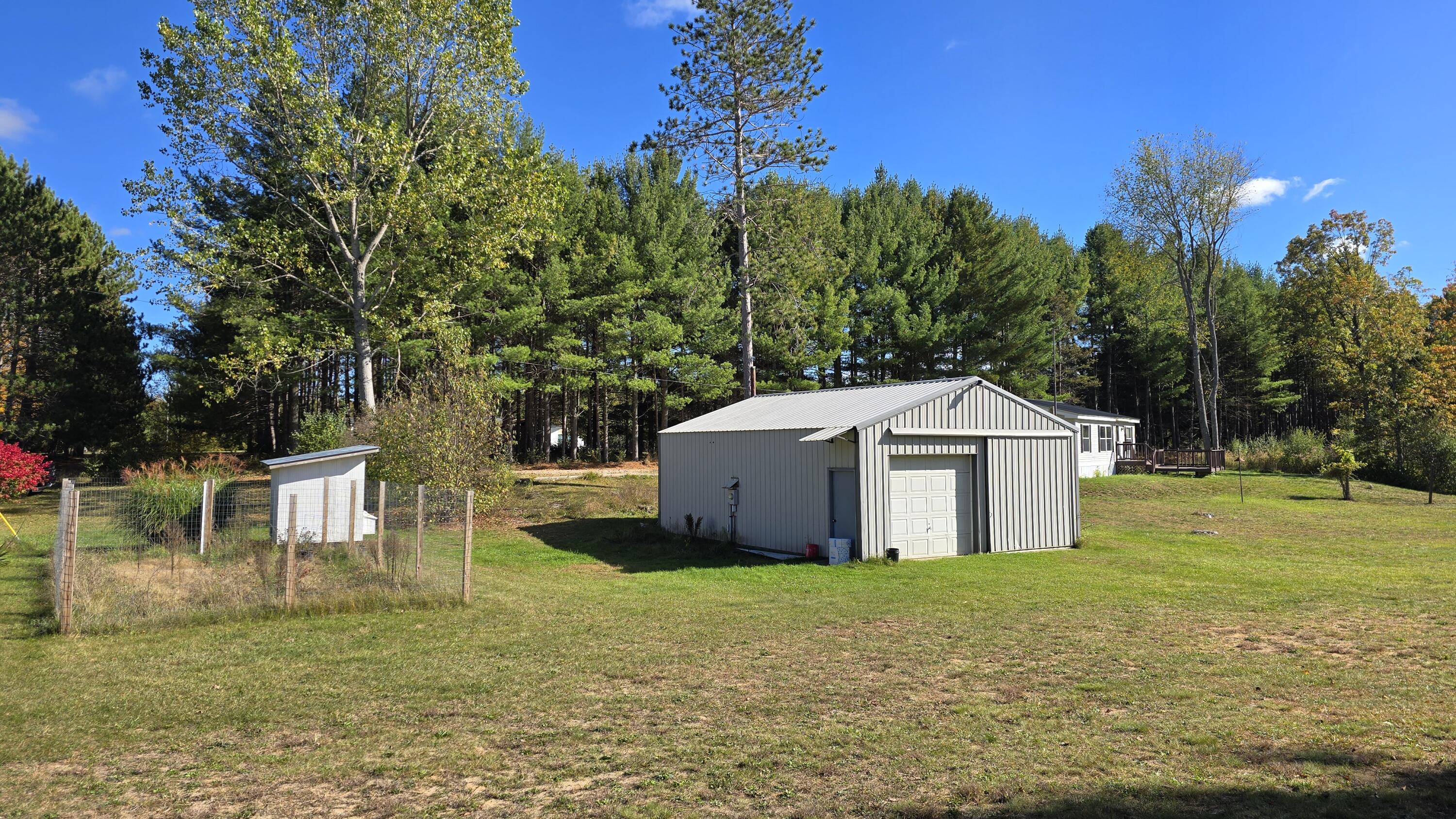 5991 River Road Manistee, MI 49660 - Photo 12 of 37 20251015_145450