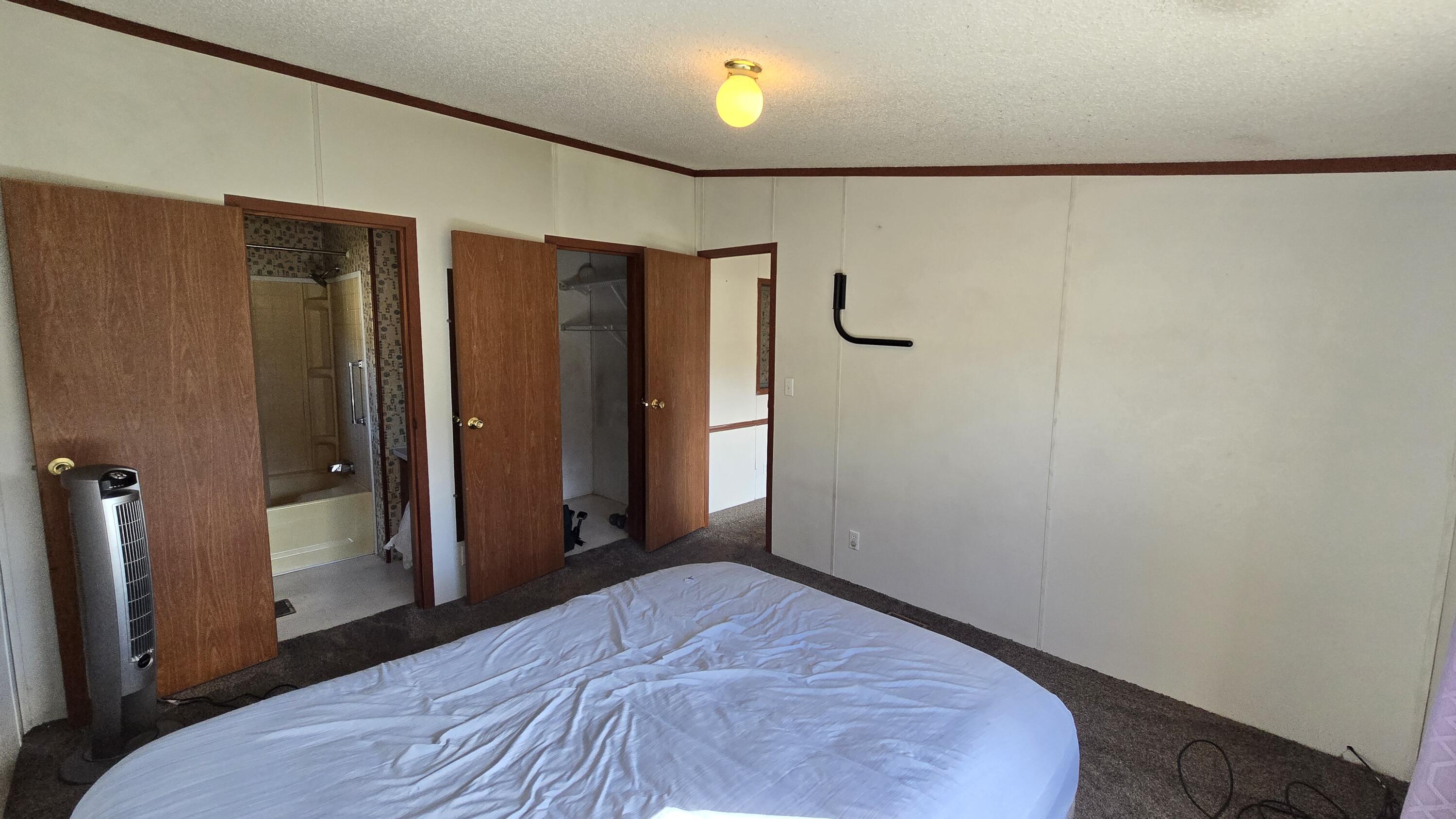 5991 River Road Manistee, MI 49660 - Photo 23 of 37 20251015_150354