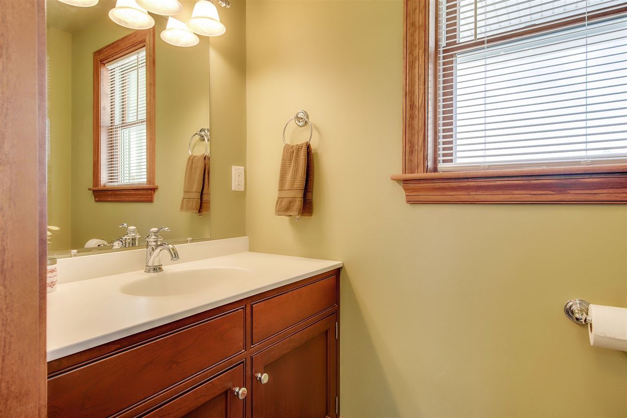 231 Pead Hill Road Wilton, NH 03086 - Photo 21 of 40