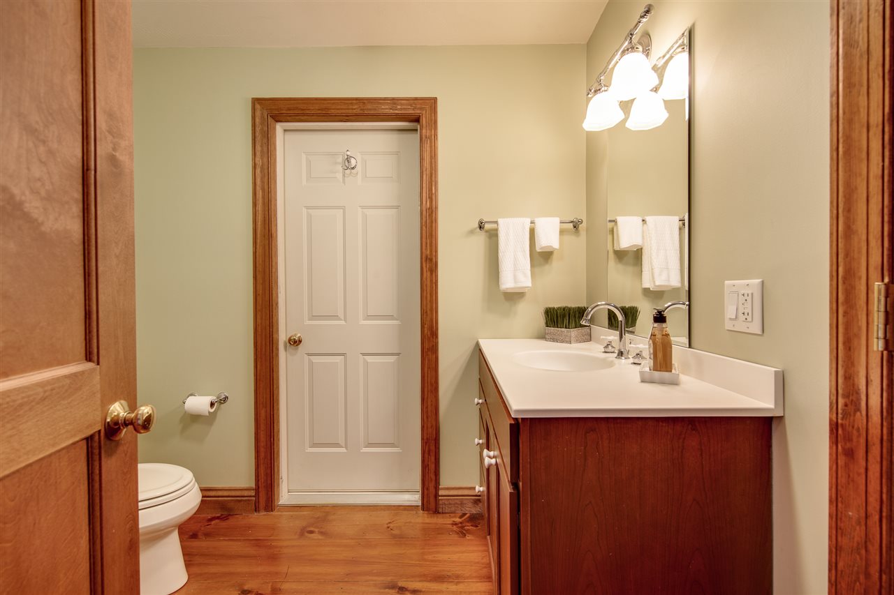 231 Pead Hill Road Wilton, NH 03086 - Photo 31 of 40