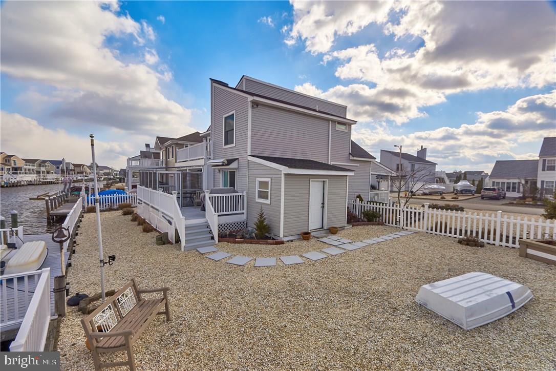 173 Peter Road Manahawkin, NJ 08050 - Photo 3 of 34