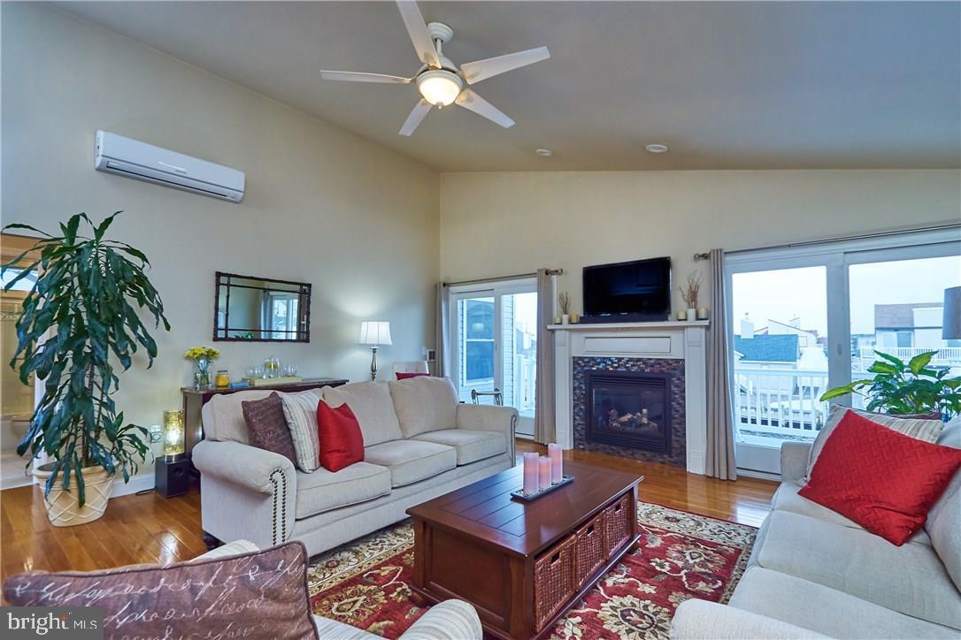 173 Peter Road Manahawkin, NJ 08050 - Photo 7 of 34
