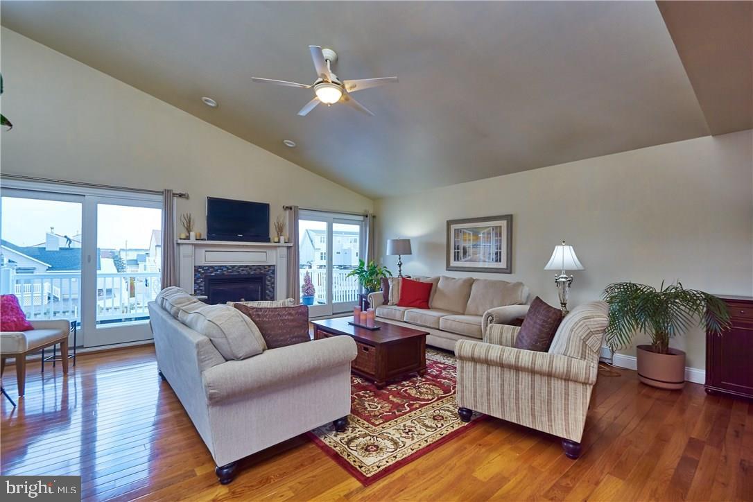 173 Peter Road Manahawkin, NJ 08050 - Photo 8 of 34