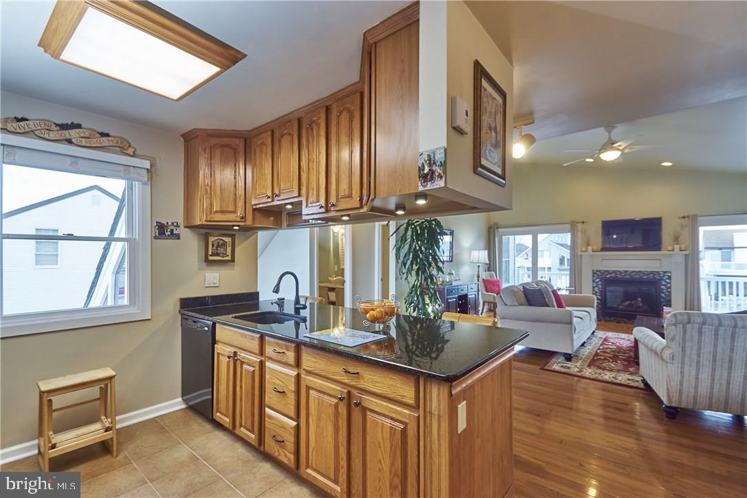 173 Peter Road Manahawkin, NJ 08050 - Photo 10 of 34